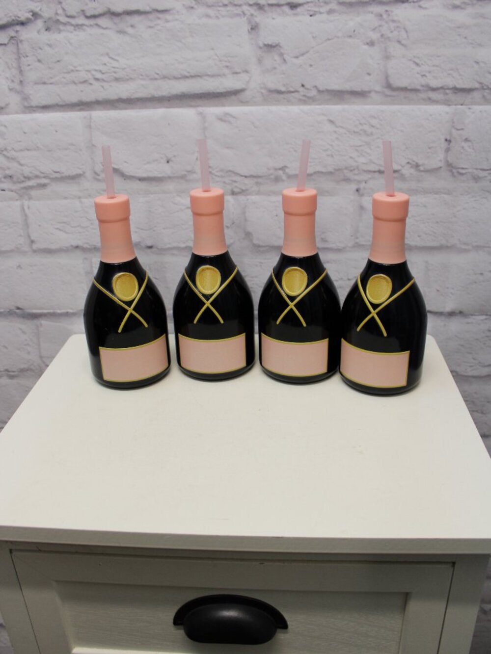Champagne Sipper 16oz Bottles Set of 4 Girls Night Party Event Summer Casual NEW